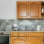 Birgit Apartment *